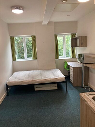 Studio To Rent In Bridge Road, Birmingham, B8