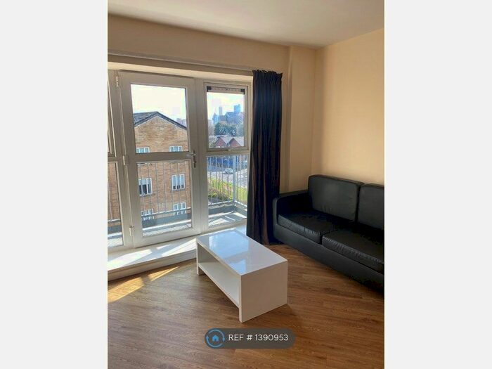 1 Bedroom Flat To Rent In Buslingthorpe Lane, Leeds, LS7