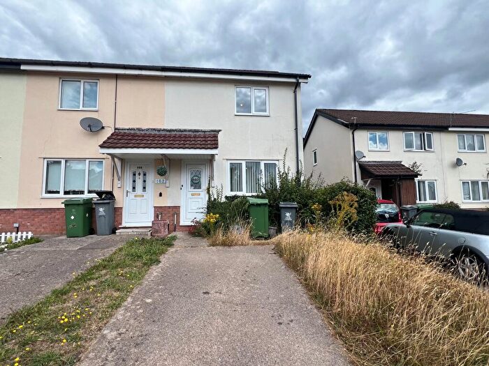 2 Bedroom End Of Terrace House For Sale In Oakridge, Thornhill, Cardiff, CF14