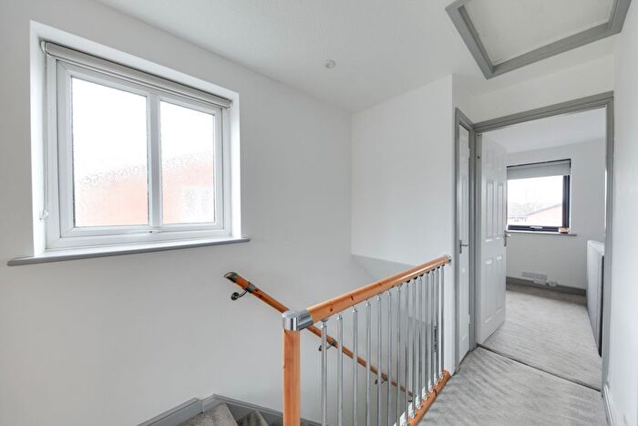 4 Bedroom Detached House For Sale In Chaffinch Drive, Kidderminster, Worcestershire, DY10