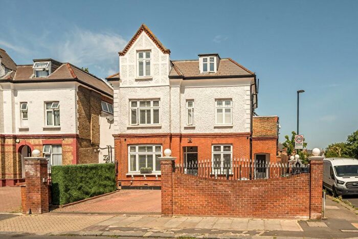 7 Bedroom Detached House To Rent In Woolstone Road, Forest Hill, SE23