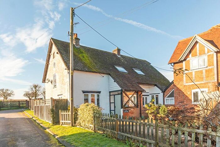 4 Bedroom Cottage For Sale In High Street, Cheddington, LU7