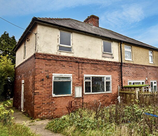 3 Bedroom Semi Detached House For Sale In Rotherham Road, Barnsley, South Yorkshire, S72
