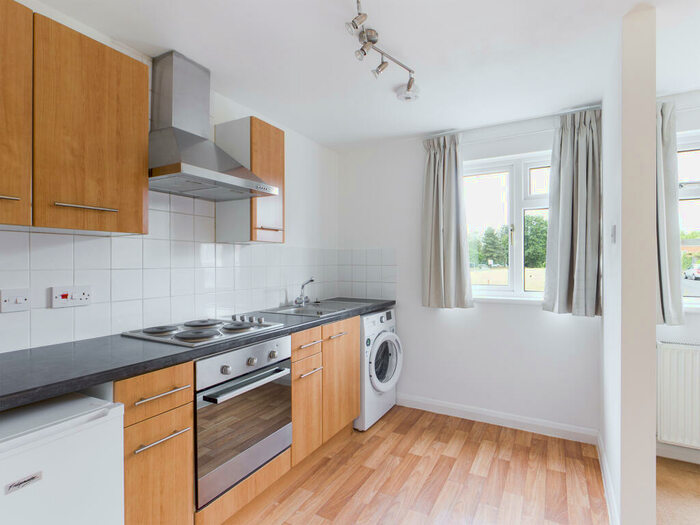 1 Bedroom Flat To Rent In Wilmott Way, Winklebury, Basingstoke, RG23