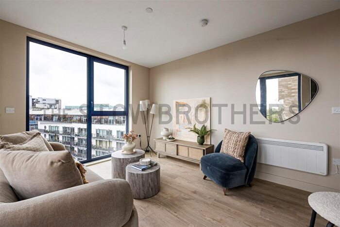 1 Bedroom Flat To Rent In Stables Yard, Hackney, E3