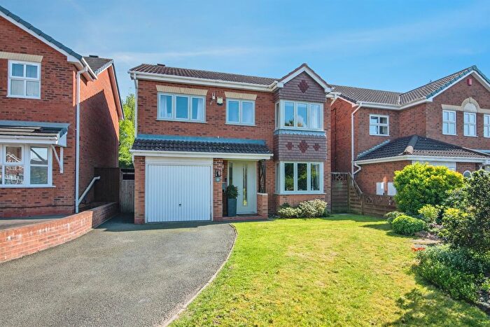 4 Bedroom Detached House For Sale In Boscobel Close, Dudley, DY1