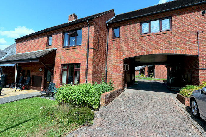 1 Bedroom Apartment For Sale In Top Farm Court, Kilburn, DE56
