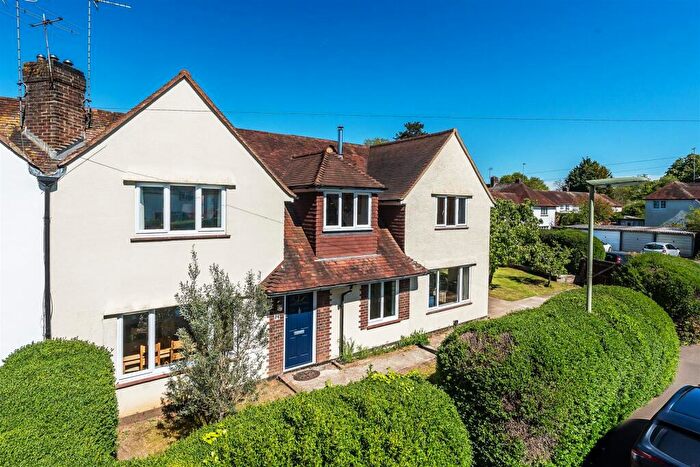 3 Bedroom Semi-Detached House For Sale In Poplar Avenue, Leatherhead, KT22