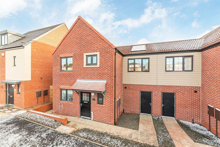 3 Bedroom Semi-Detached House For Sale In Brambling Place, Five Mile Park, NE13