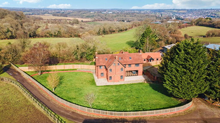 6 Bedroom Link Detached House For Sale In Fullers Hill, Hyde Heath, Amersham, HP6