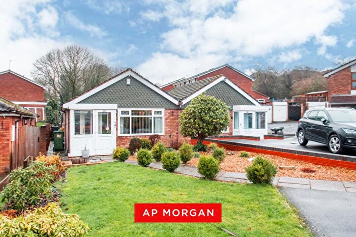 1 Bedroom Bungalow For Sale In Woods Lane, Brierley Hill, West Midlands, DY5