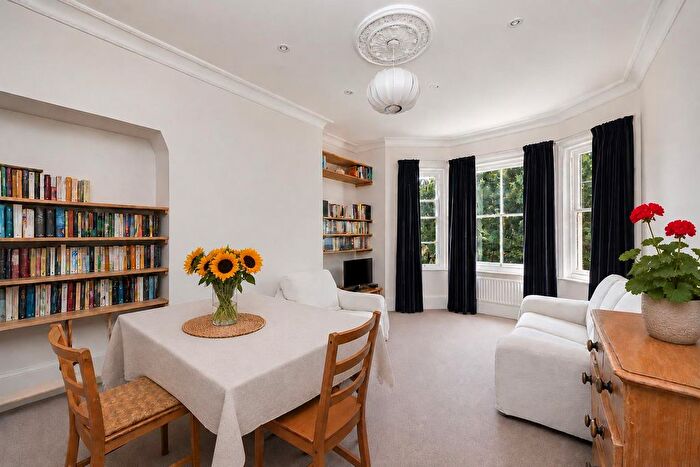 2 Bedroom Flat For Sale In Buckingham Road, Brighton, BN1