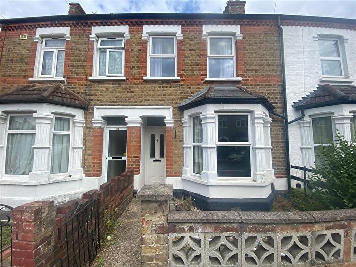 3 Bedroom Terraced House To Rent In Mill Avenue, Uxbridge, UB8