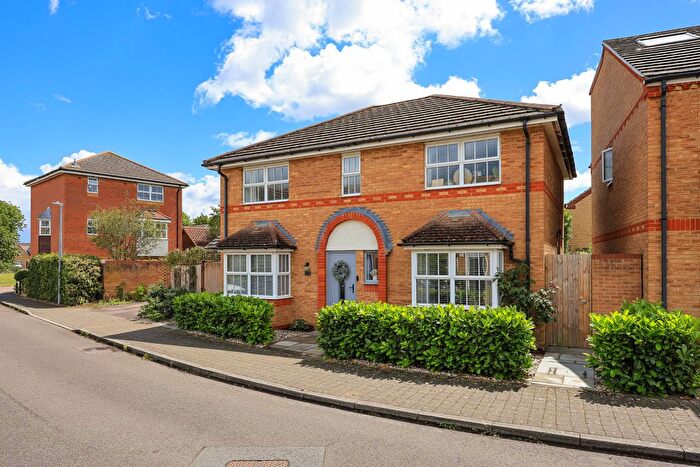 4 Bedroom Detached House For Sale In Woodlark Drive, Cottenham, CB24
