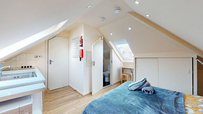 Studio To Rent In Anson Road, London, NW2