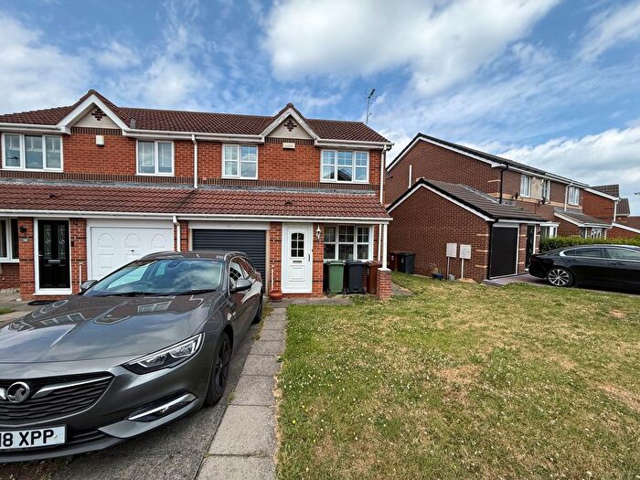 3 Bedroom Semi Detached House For Sale In Talland Close, Hartlepool, TS27
