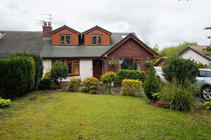 4 Bedroom Semi-Detached Bungalow For Sale In Brindle Road, Bamber Bridge, PR5