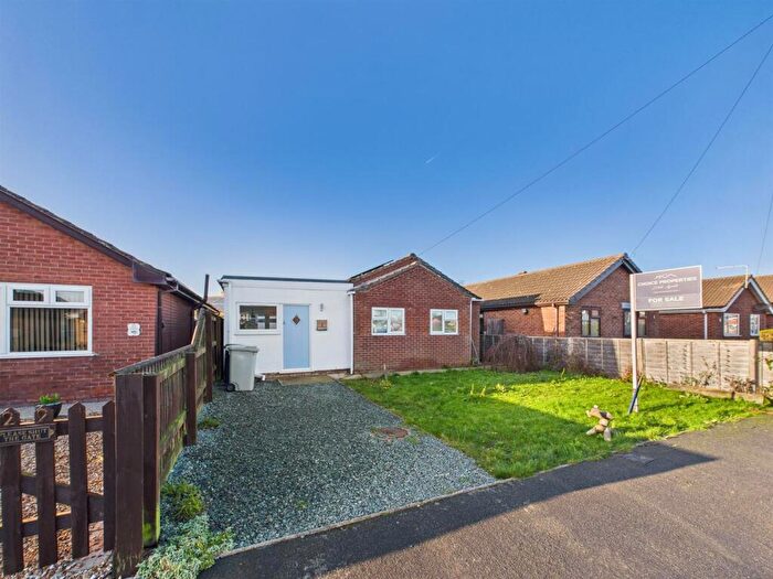 3 Bedroom Detached Bungalow For Sale In Harding Close, Sutton-On-Sea, LN12