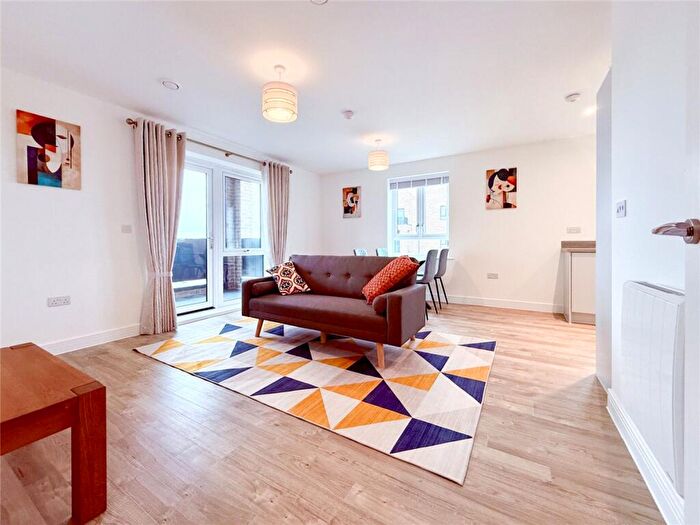 1 Bedroom Apartment To Rent In Saffron Way, Cambridge, CB1