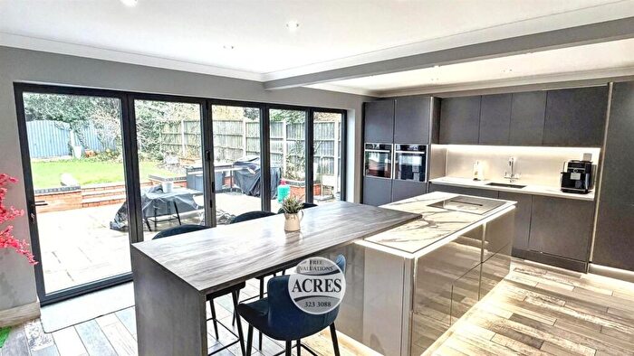 4 Bedroom Detached House For Sale In Ryknild Close, Four Oaks, Sutton Coldfield, B74 - Photo 2