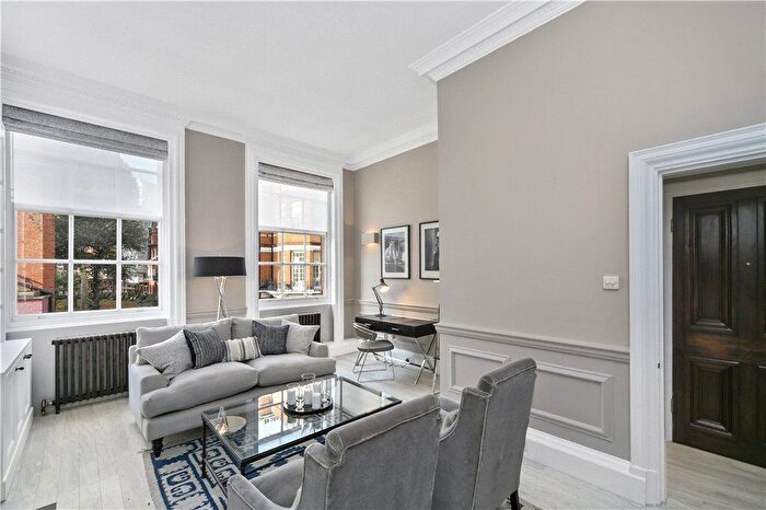 1 Bedroom Flat To Rent In Egerton Place, Knightsbridge, SW3