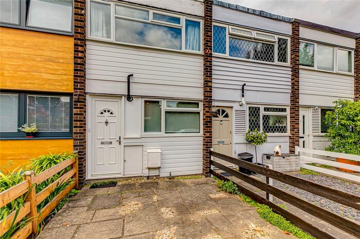 3 Bedroom Terraced House To Rent In Atney Road, East Putney, SW15