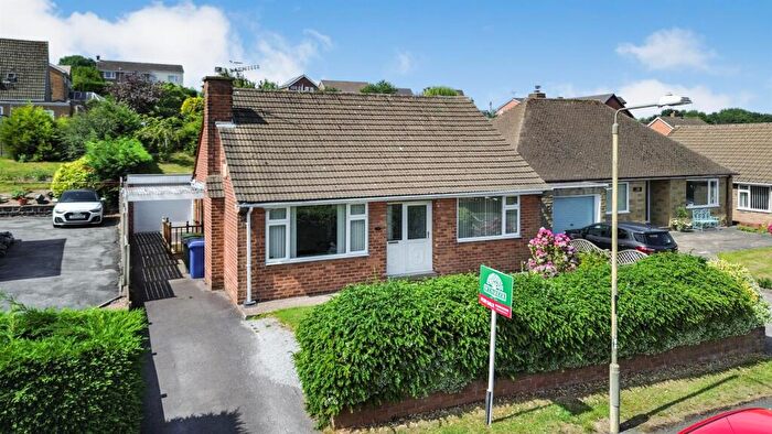 2 Bedroom Detached Bungalow For Sale In Lichfield Road, Walton, Chesterfield, S40