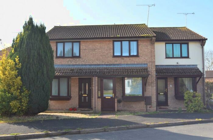 1 Bedroom Terraced House To Rent In Priory Road, Tiverton, Devon, EX16