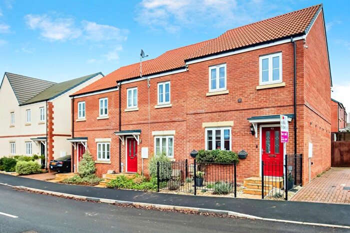 2 Bedroom Semi Detached House For Sale In Foster Way, Kettering, NN15