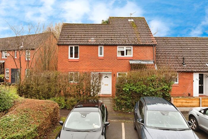 3 Bedroom Semi Detached House For Sale In Rowland Close, Fearnhead, Warrington, Cheshire, WA2