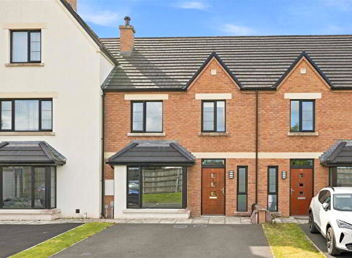 3 Bedroom TownHouse For Sale In Ferrard Meadow, Antrim, BT41