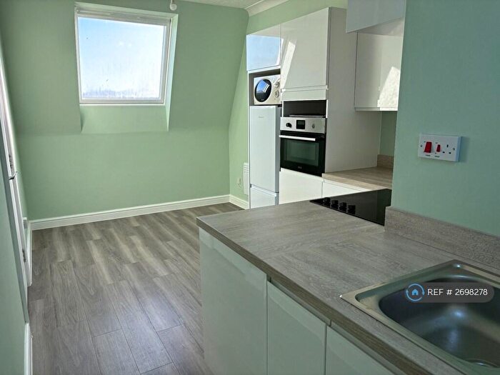 1 Bedroom Flat To Rent In Wickhambrook, Wickhambrook, Newmarket, CB8