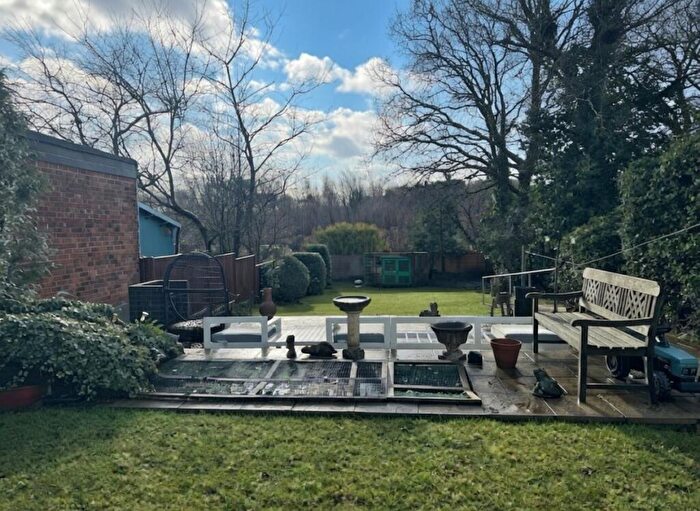 3 Bedroom Detached House For Sale In Evering Avenue, Poole, BH12