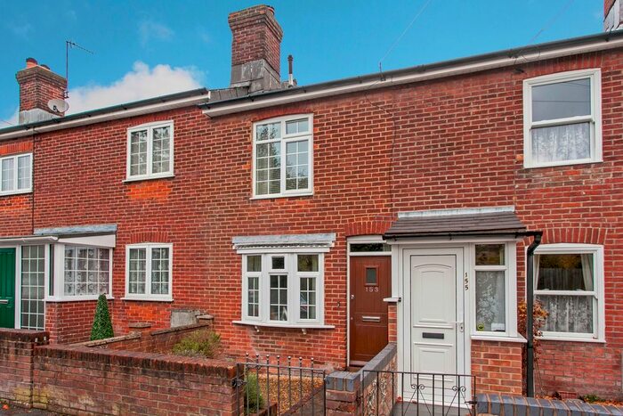 2 Bedroom Terraced House To Rent In Alresford Road, Winchester, SO23