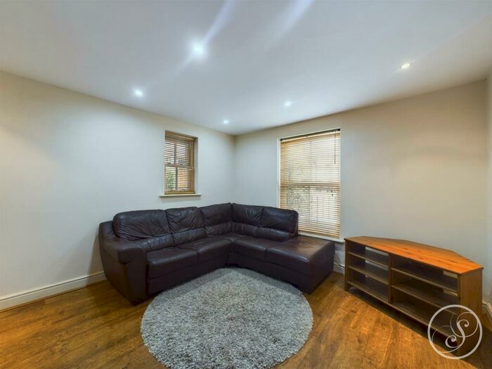 1 Bedroom Flat To Rent In Mornington Mews, Harrogate, HG1