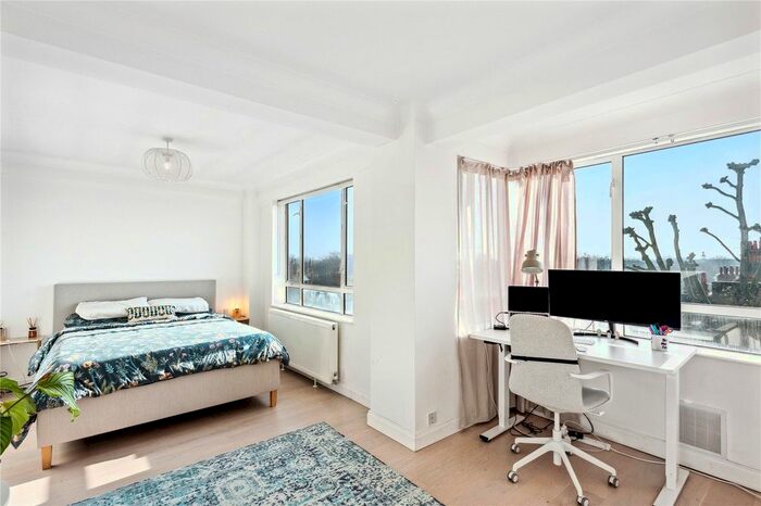 2 Bedroom Flat To Rent In Ormsby Lodge, The Avenue, London, W4