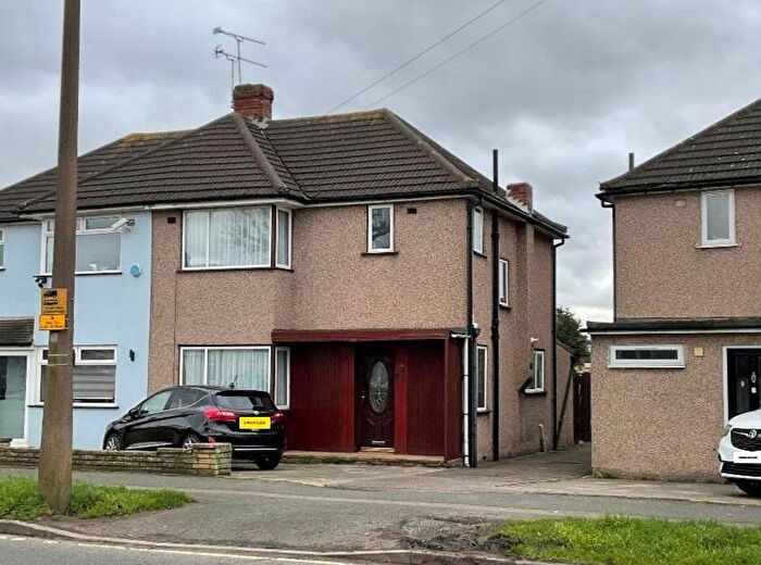 3 Bedroom Semi Detached House For Sale In Coronation Drive, Elm Park, Hornchurch, Essex, RM12