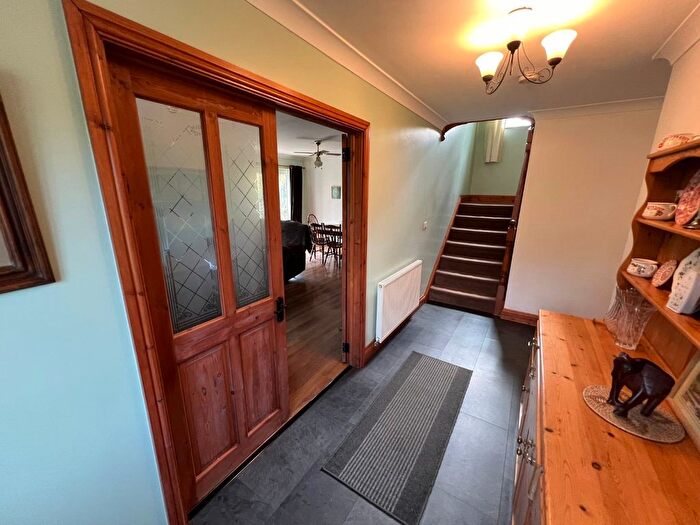 4 Bedroom Detached House For Sale In Mydroilyn, Near Aberaeron, SA47