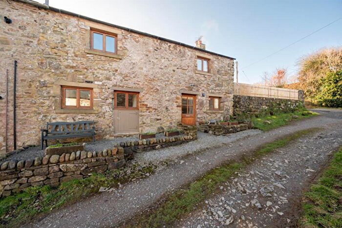 2 Bedroom Barn Conversion To Rent In Eaglesfield, Cockermouth, CA13