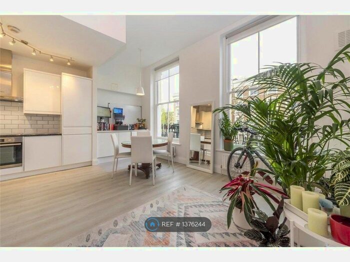 1 Bedroom Flat To Rent In Warwick Avenue, London, W9