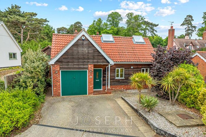3 Bedroom Detached Bungalow For Sale In Sandy Lane, Little Bealings, IP13
