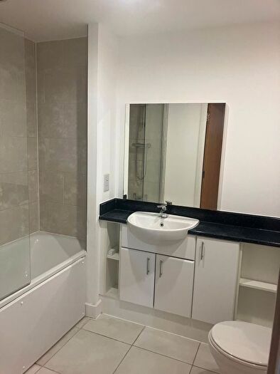 1 Bedroom Flat To Rent In Cornmill Lane, London, SE13