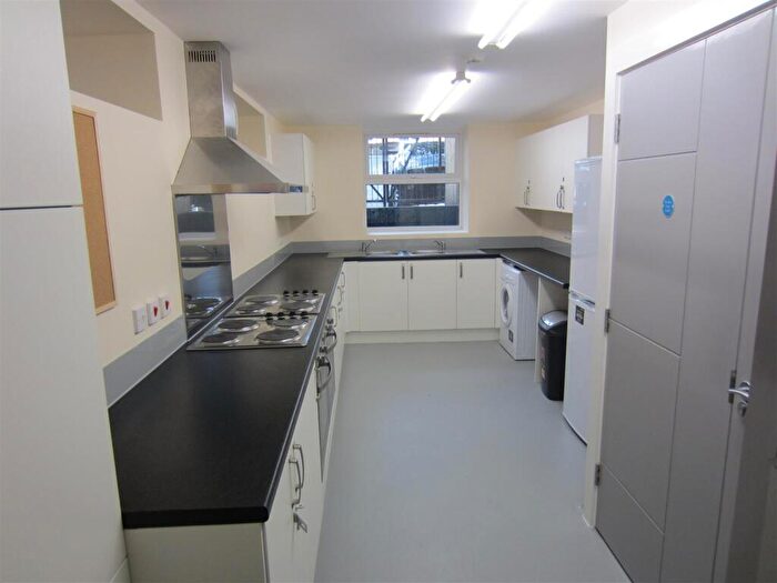 1 Bedroom Private Hall To Rent In The Hub Hampshire Terrace Portsmouth Hants, PO1