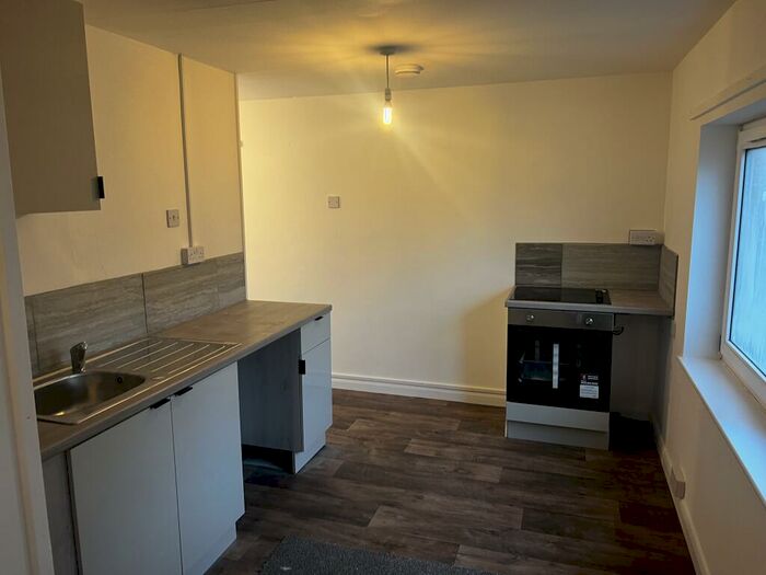 Studio To Rent In Vicars Court, Clipstone, NG21