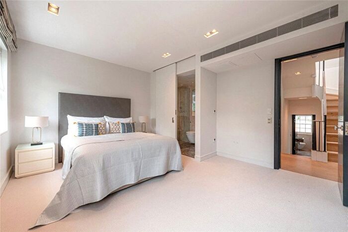 6 Bedroom Terraced House To Rent In Montpelier Square, Knightsbridge, London, SW7
