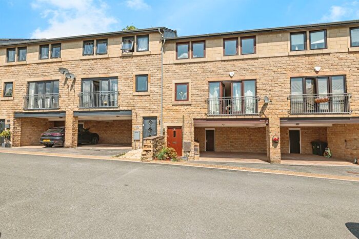 3 Bedroom Terraced House For Sale In Lower Mill Mews, Meltham, Holmfirth, HD9