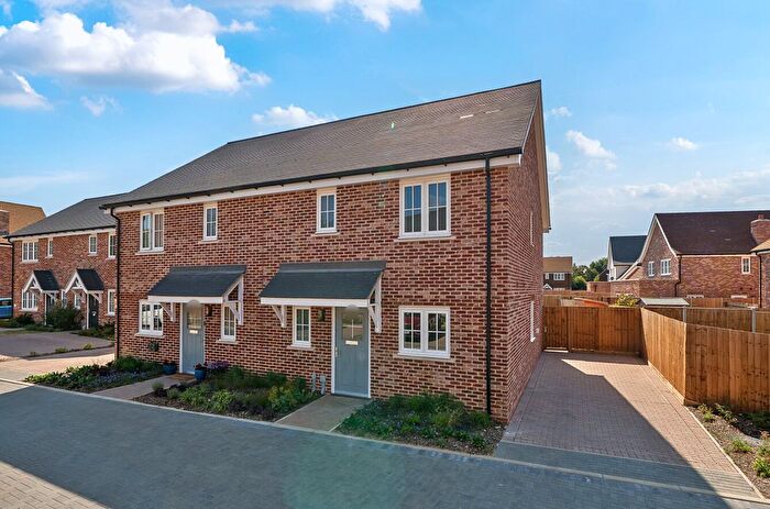3 Bedroom Semi-Detached House For Sale In Chapel Lane Close, Croxley Green, Rickmansworth, WD3