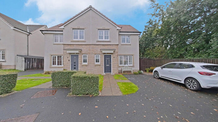 3 Bedroom Semi-Detached House For Sale In Brodie Avenue, Alloa, FK10