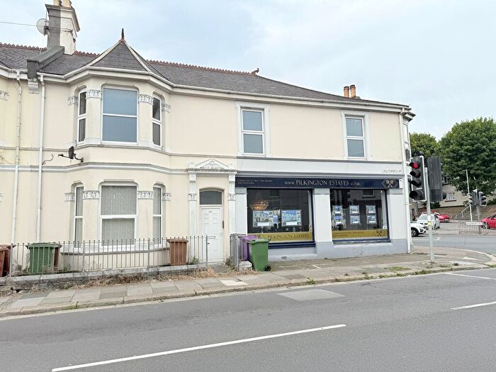 4 Bedroom Apartment For Sale In Molesworth Road, PL3