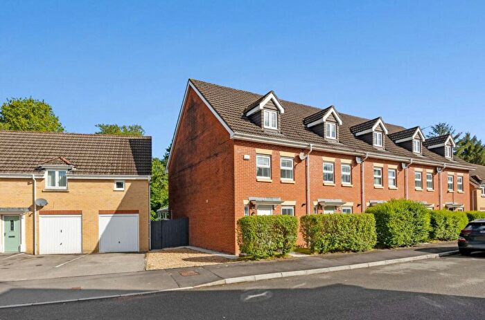 3 Bedroom End Of Terrace House For Sale In Bryn Dewi Sant, Miskin, CF72